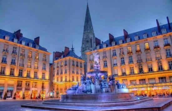 Apartamento Terrasse Royale Au Coeur De Nantes Exterior foto